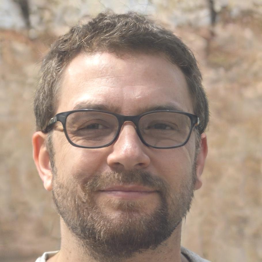 Miguel Fernández, asesor financiero